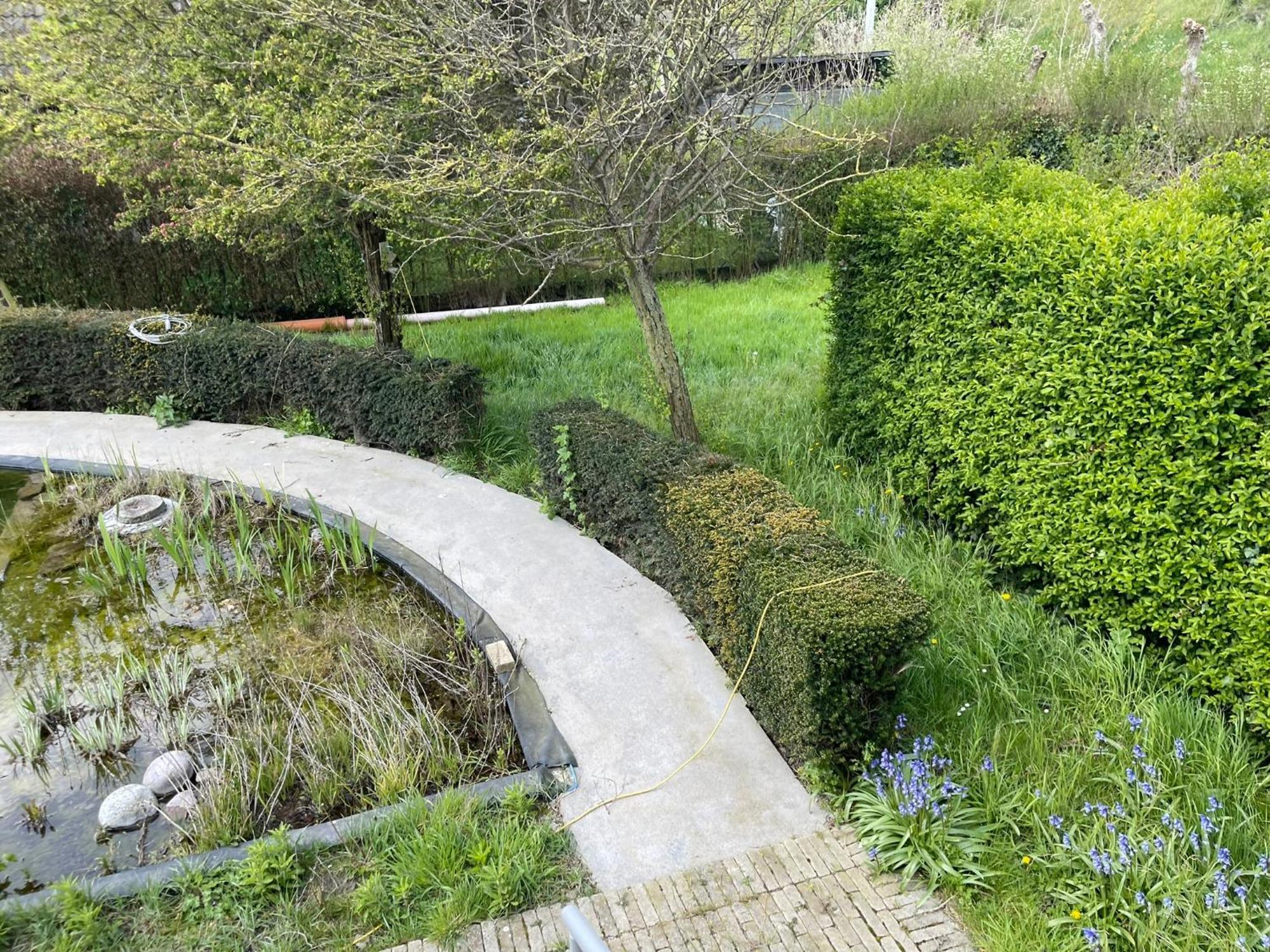 Hébergement de vacances In Front Of The Sea With Natural Swimming Pond *